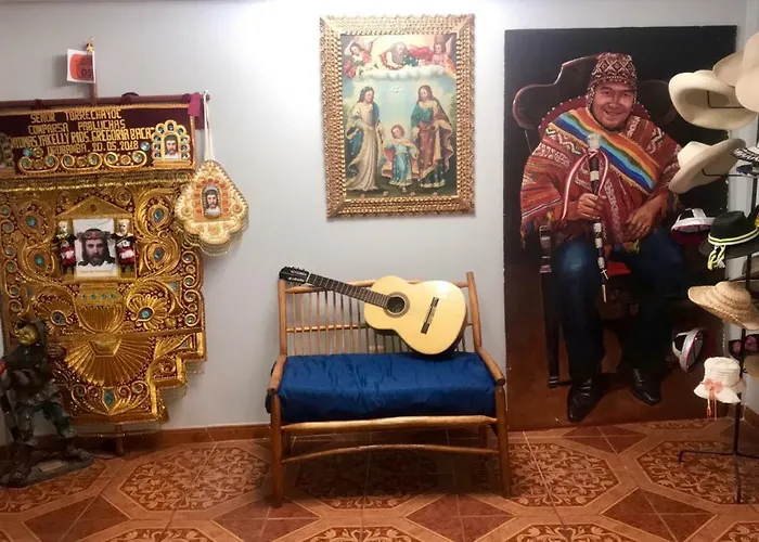 Shalom Valle Sagrado Pensión *